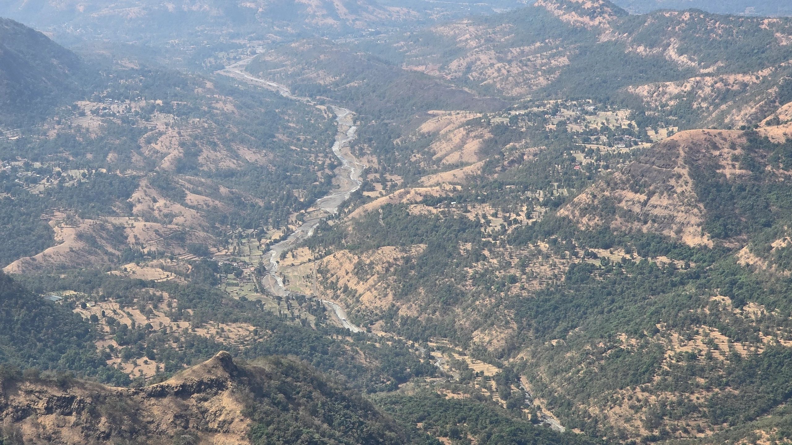 Scenic mountain ranges in Maharashtra